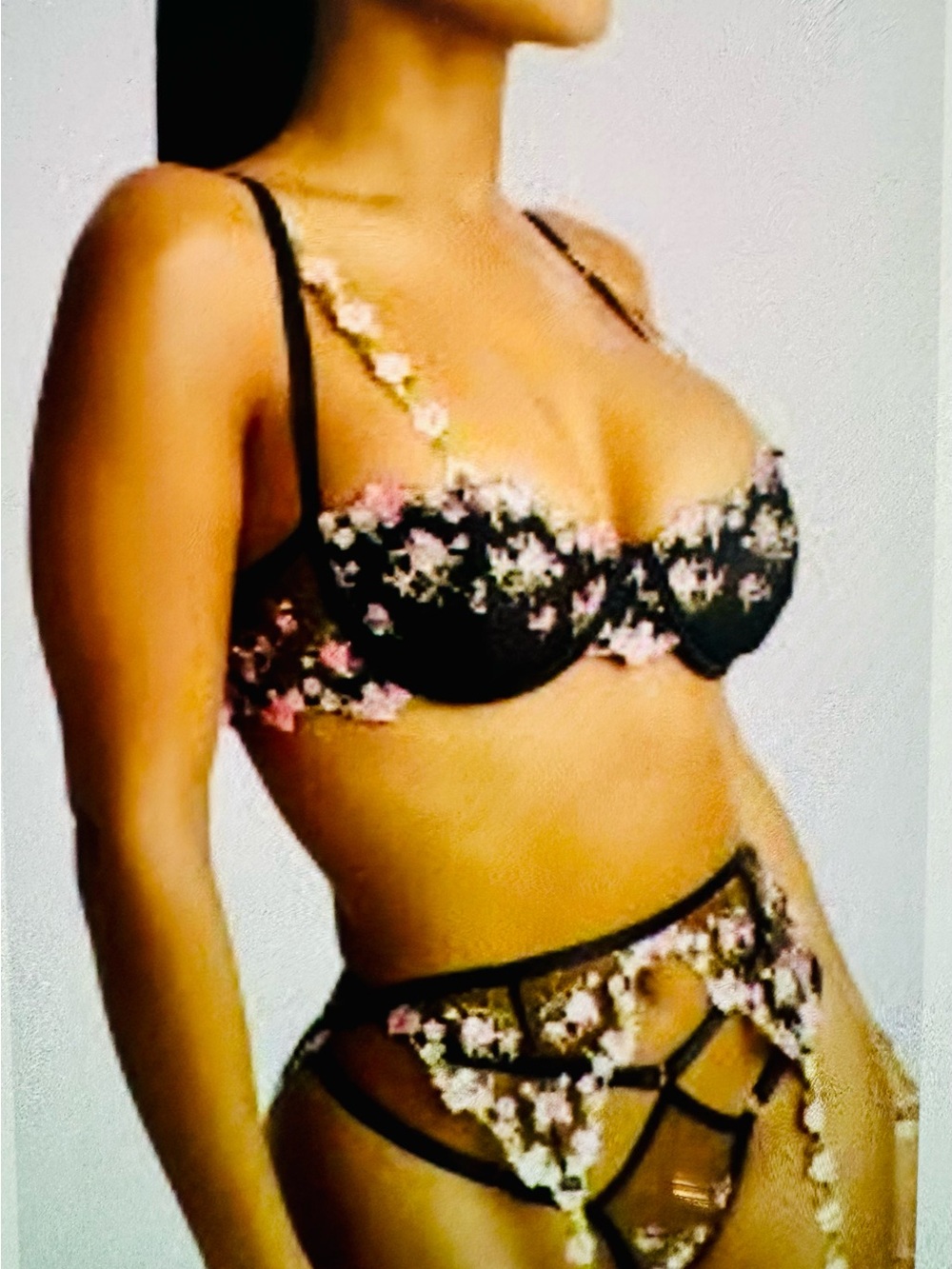 Fashion Nova Black Bra & Pink Floral Lingerie 3 Piece Garter Set Medium